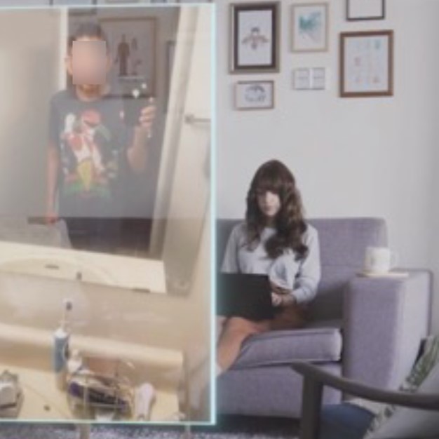 Social MediARverse: Investigating Users' Social Media Content Sharing and Consuming Intentions with Location-Based AR