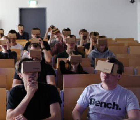 Teachyverse: Collaborative E-Learning in Virtual Reality Lecture Halls